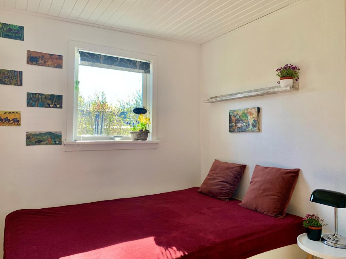 Spacey And Charming Cabin 300 M. From Beach Tjorneholm Luaran gambar